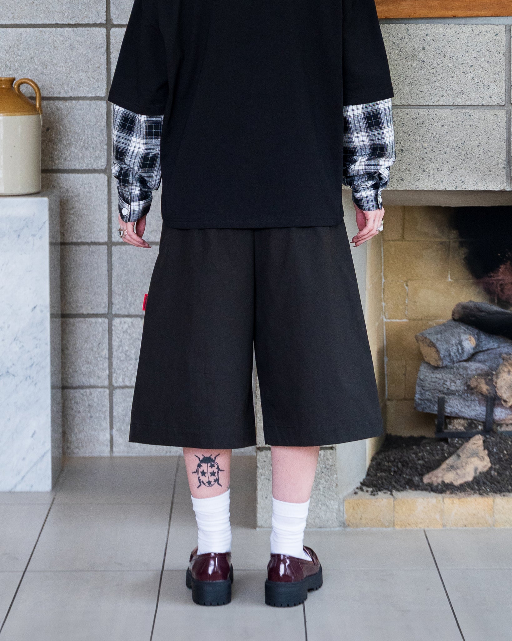 SHIBUYA Pleated Short (Black)