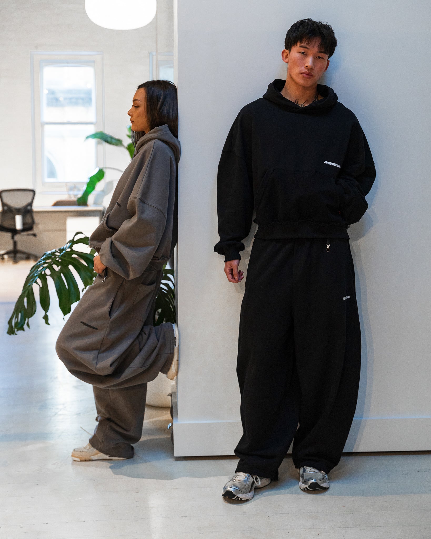 UNIFORM Sweats (Black)