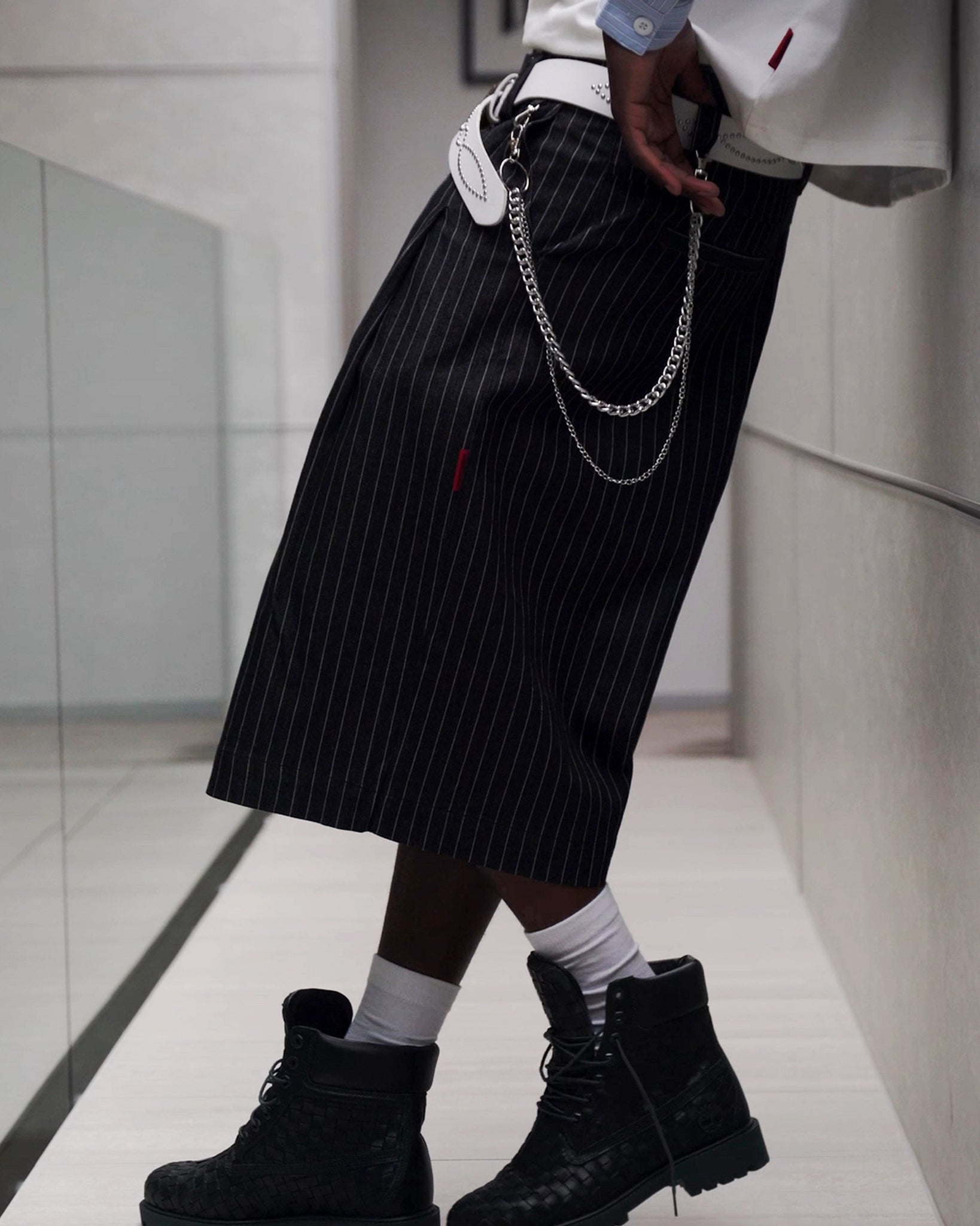 SHIBUYA Pleated Denim Short (Pinstripe)